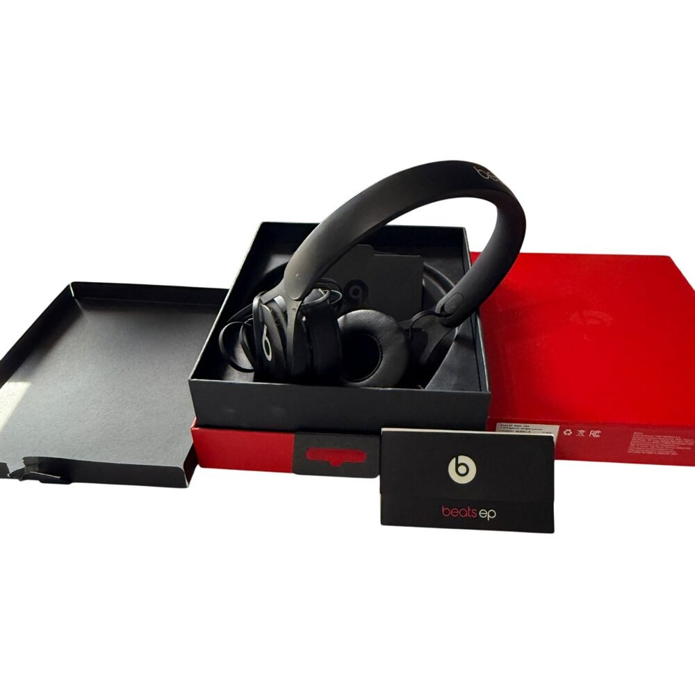 Beats EP Wired On-Ear Headphones 2019 Apple USA High-Quality Sound  ML992LL/A
